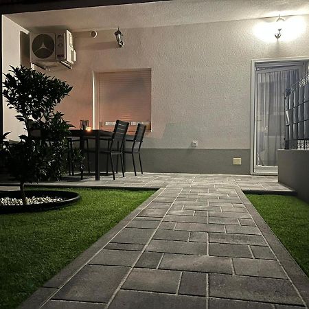 Ante'S Apartment Сплит Екстериор снимка